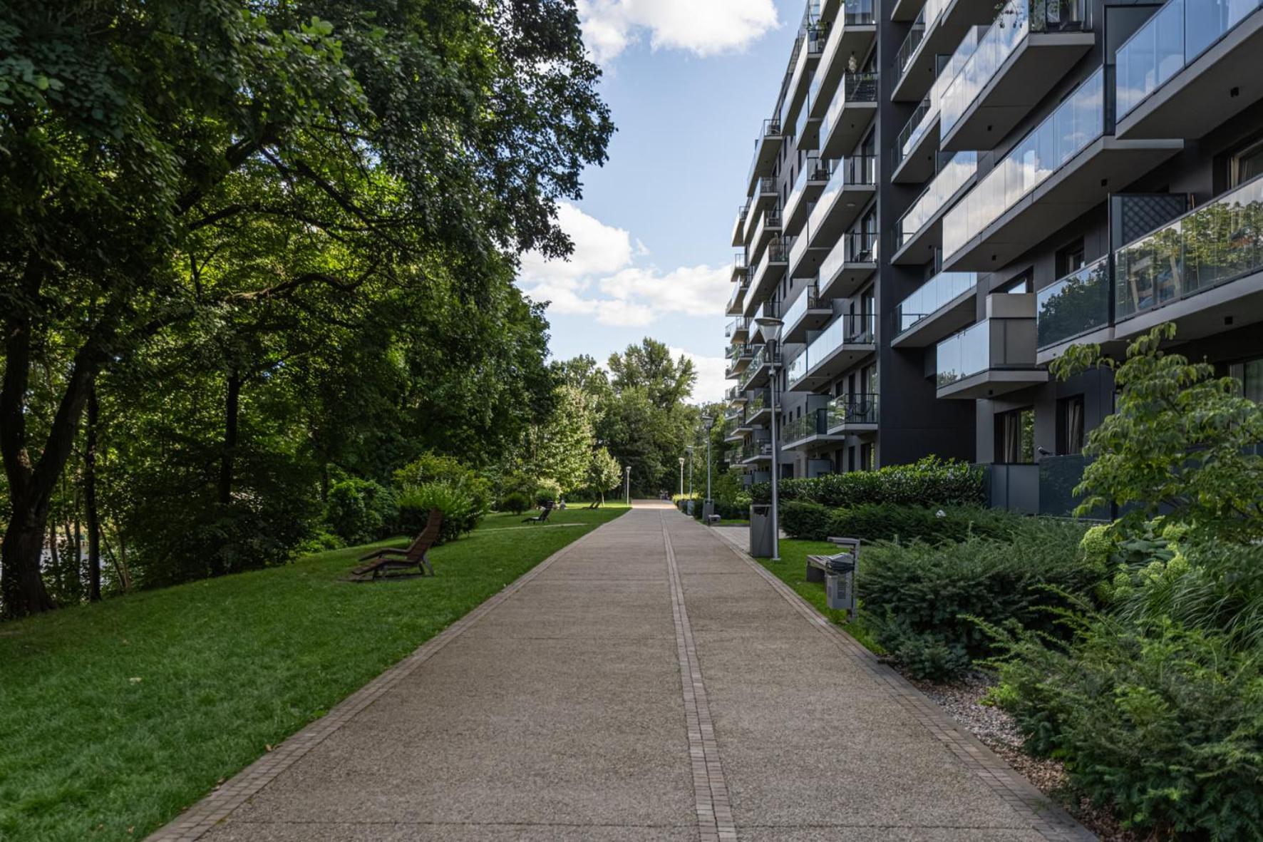 River Paradise With Parking Spot - Wroclaw — Photos 1